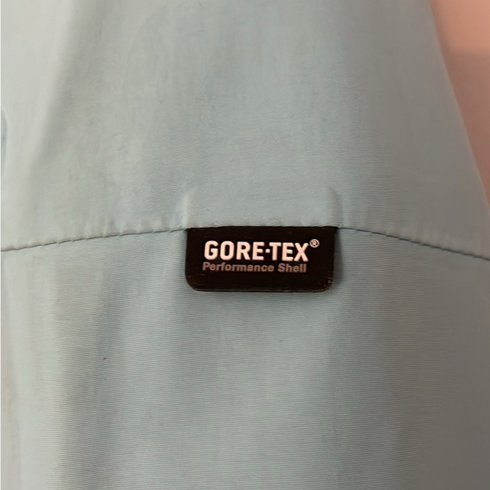 Gortex insulated Peak Performance ski or snowboard jacket - Picture 6 of 9